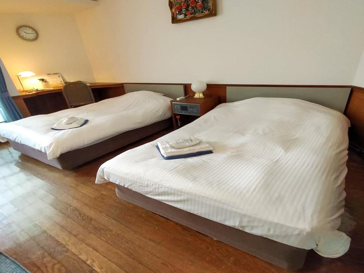 Hotel Posh أُداوَرَ المظهر الخارجي الصورة