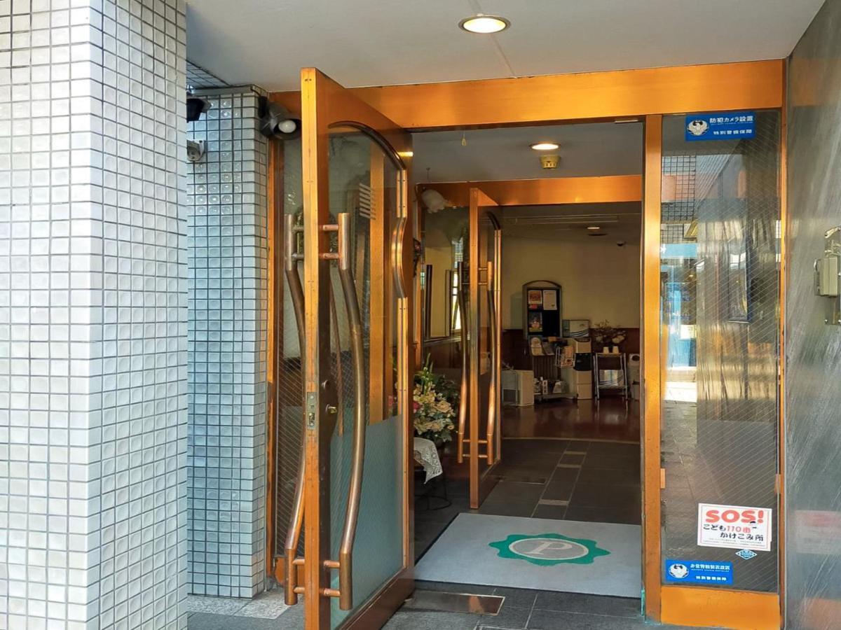 Hotel Posh أُداوَرَ المظهر الخارجي الصورة